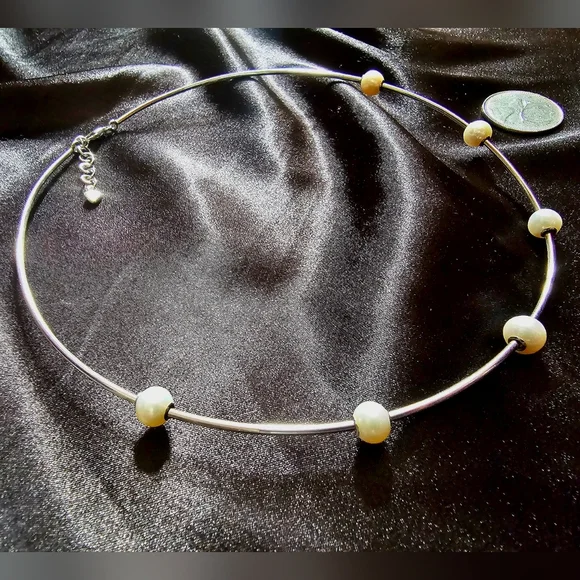 Elegant 925 Sterling Silver Pearl Neck Cuff/ Chocker - Picture 5 of 10